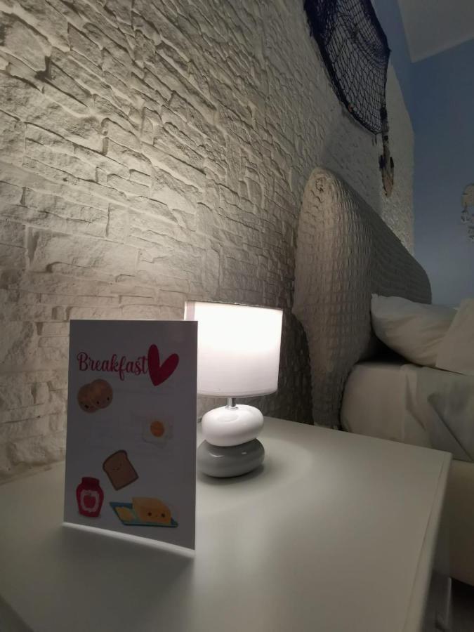 Bed and Breakfast Al porticciolo Salerno Esterno foto
