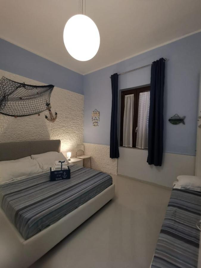 Bed and Breakfast Al porticciolo Salerno Esterno foto