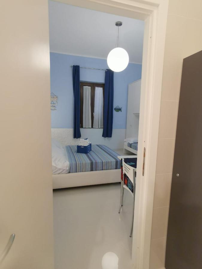 Bed and Breakfast Al porticciolo Salerno Esterno foto