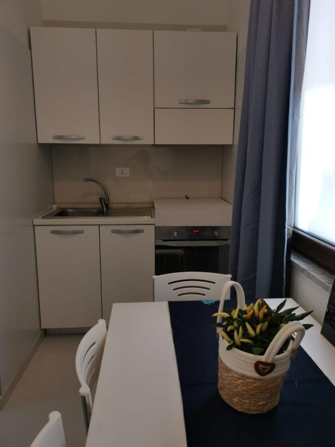 Bed and Breakfast Al porticciolo Salerno Esterno foto